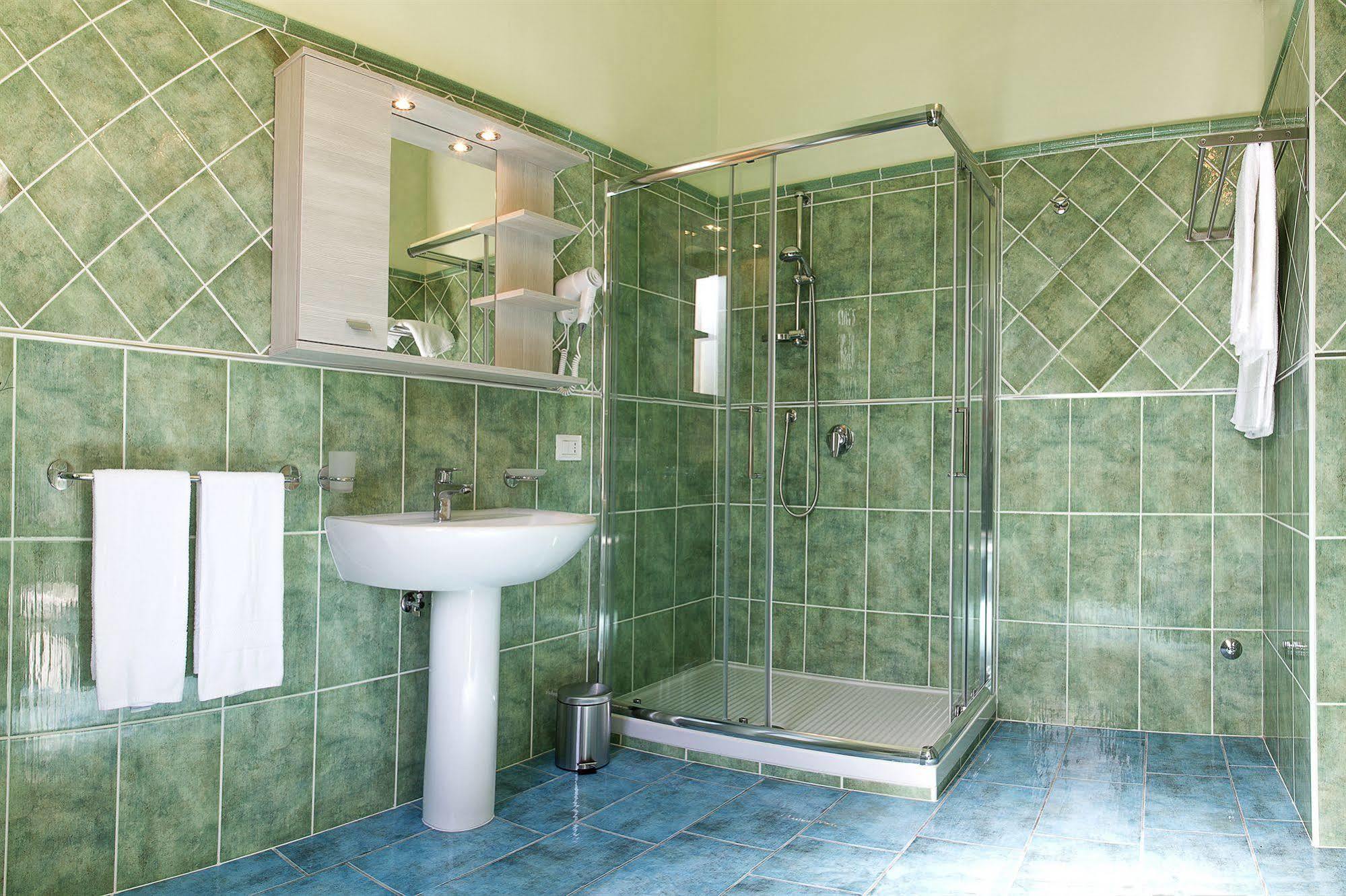 Albergo Stazione Сапри Экстерьер фото